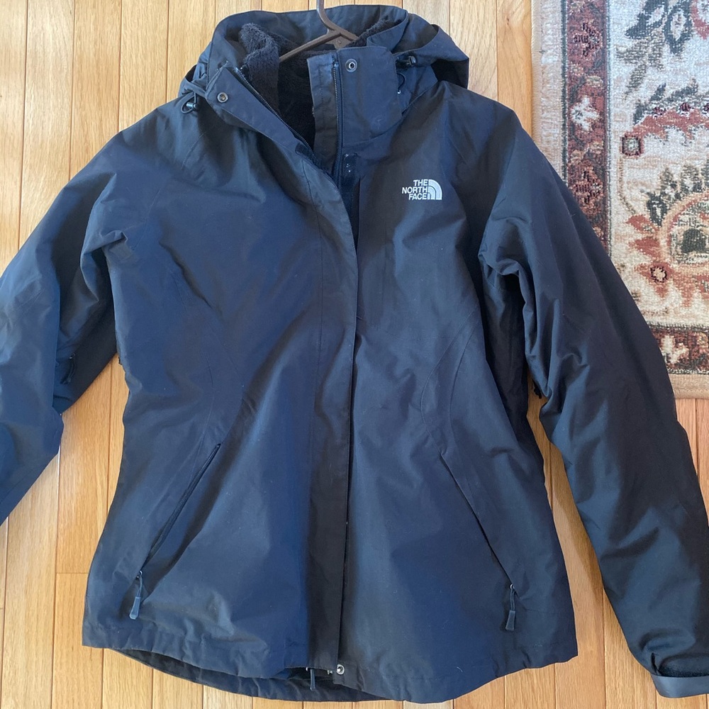 Like New North Face ski jacket